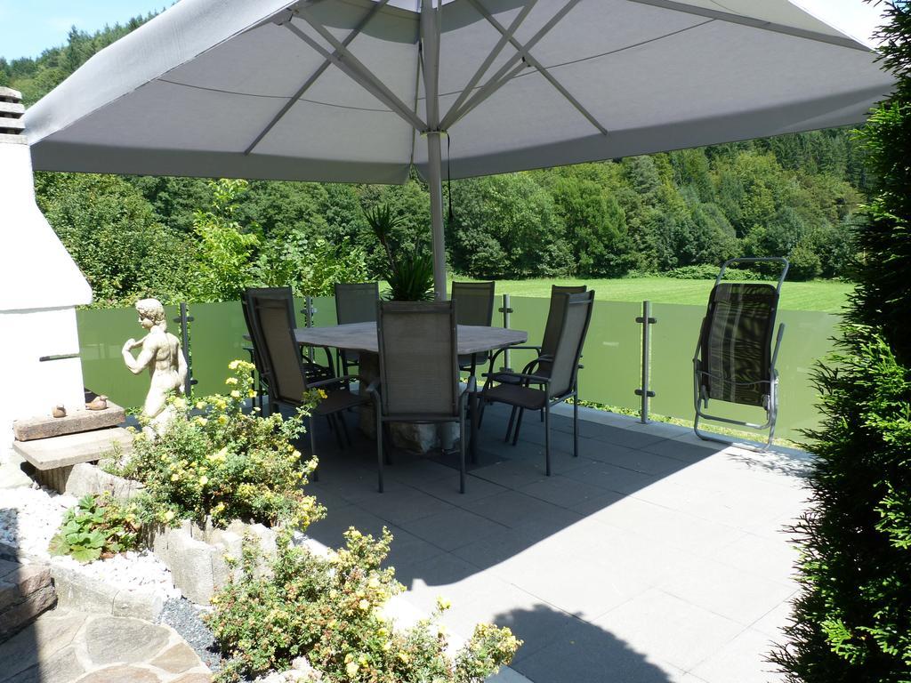 Ferienhaus Bluemel Inkl. Freier Strandbadeintritt 沃尔特湖畔韦尔登 外观 照片