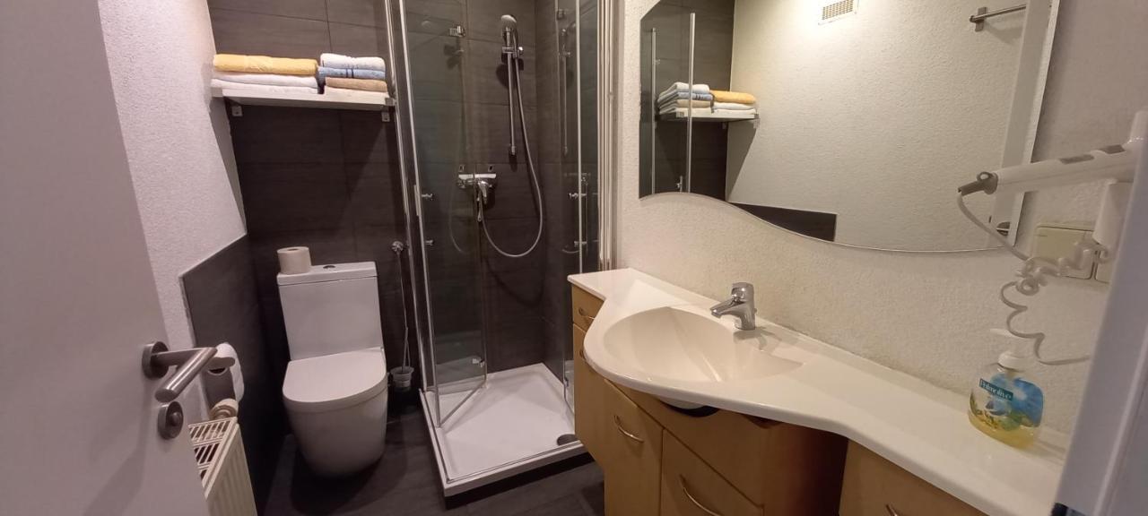 Ferienhaus Bluemel Inkl. Freier Strandbadeintritt 沃尔特湖畔韦尔登 外观 照片