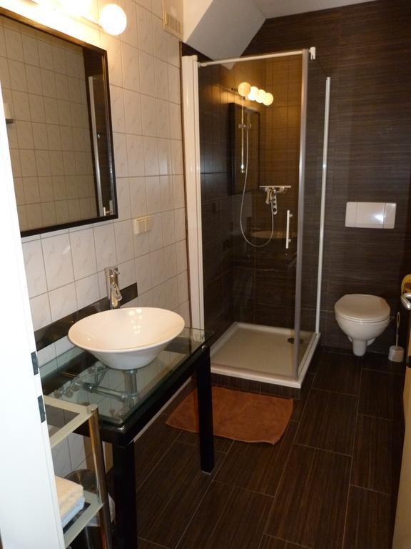 Ferienhaus Bluemel Inkl. Freier Strandbadeintritt 沃尔特湖畔韦尔登 外观 照片
