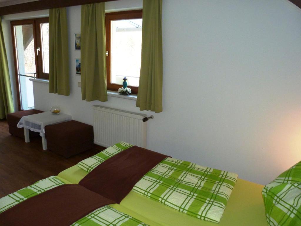 Ferienhaus Bluemel Inkl. Freier Strandbadeintritt 沃尔特湖畔韦尔登 客房 照片