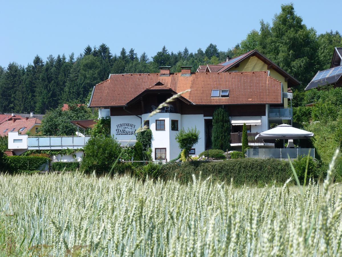 Ferienhaus Bluemel Inkl. Freier Strandbadeintritt 沃尔特湖畔韦尔登 外观 照片
